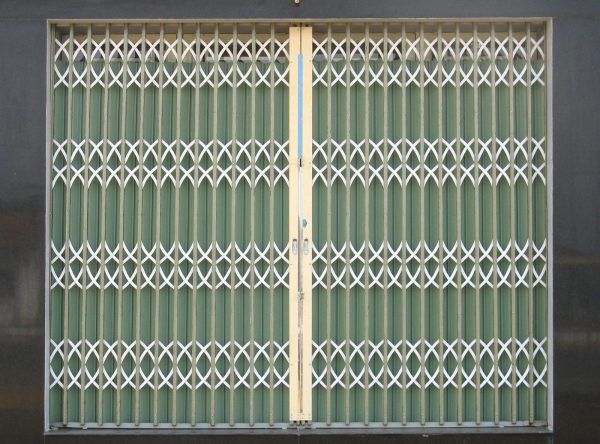 Các bước tư vấn khảo sát - Đo kích thước cửa xếp tại Đại Thủy