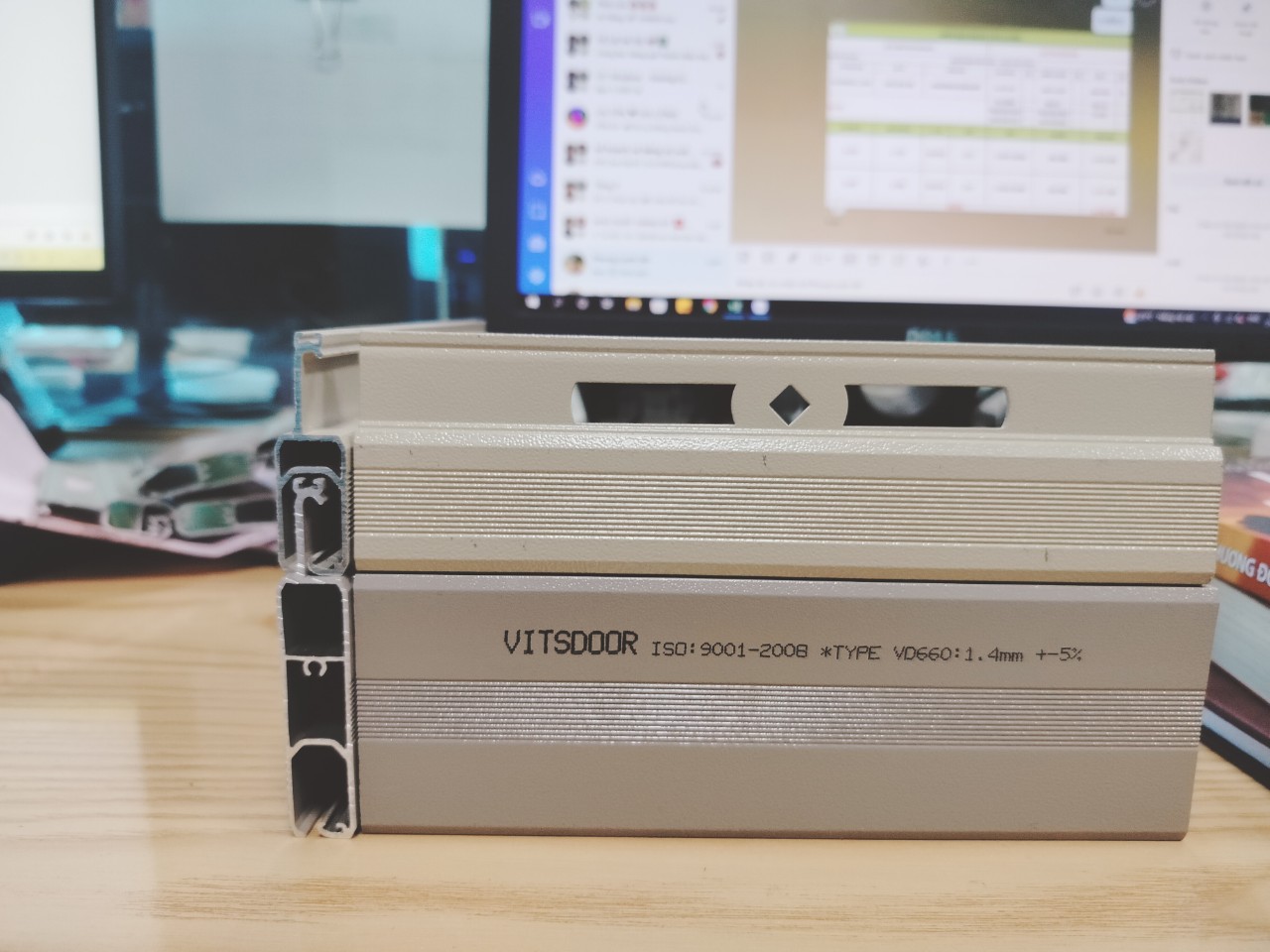 VITSDOOR 660